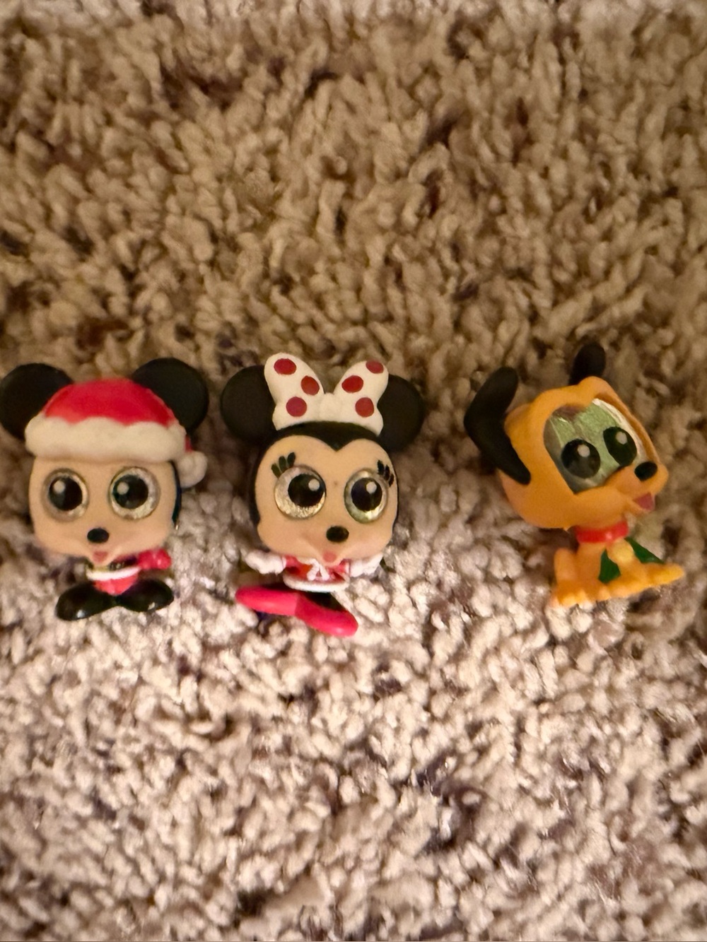 Christmas Mickey Minnie Pluto Disney doorable figures exclusive